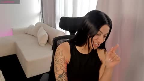 Lu online show from 02-12-26, 09:21