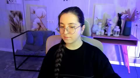 your love online show from 11-14-25, 04:44