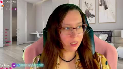 Snapshot of visecret chatting on 01-10-25, 11:43 Victoria Romans online show from 01-10-25, 11:43