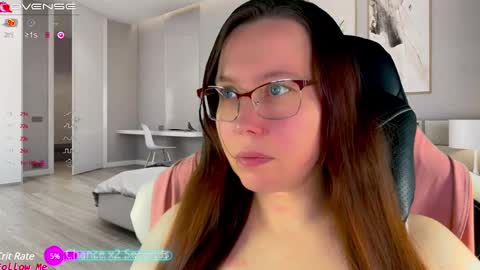 Snapshot of visecret chatting on 02-06-25, 08:18 Victoria Romans online show from 02-06-25, 08:18