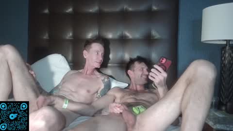 Snapshot of vislaxxx chatting on 01-09-25, 12:30 Pachinko De Gallo online show from 01-09-25, 12:30