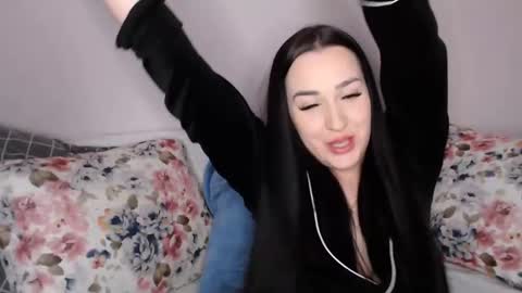 Vitalina online show from 12-24-24, 12:33