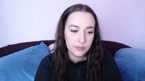 Vitalina online show from 09-11-25, 12:49