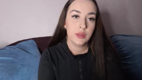 Vitalina online show from 10-02-25, 03:41