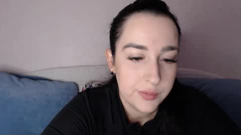 Vitalina online show from 10-11-25, 08:24