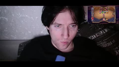 vitiligoboyy online show from 12-22-25, 12:40