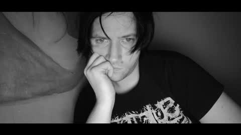 vitiligoboyy online show from 03-06-26, 11:45