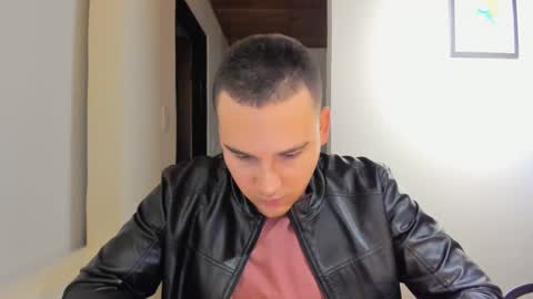 Vito Ferrer online show from 01-20-25, 11:32