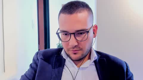 Vito Ferrer online show from 03-06-25, 03:56