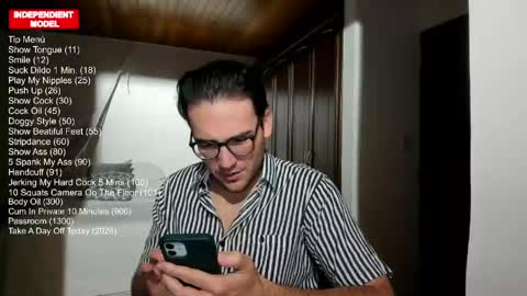 Vito Ferrer online show from 04-24-26, 12:35