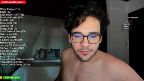 Snapshot of vito_ferrero chatting on 05-15-26, 12:01 Vito Ferrer online show from 05-15-26, 12:01
