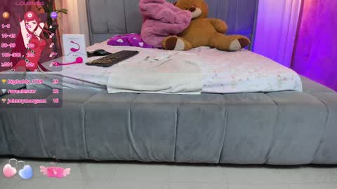 Snapshot of vitta_alfayed chatting on 01-30-25, 05:28 VittaaaPlease help me with your thumbs up its important  online show from 01-30-25, 05:28