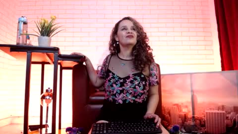 Snapshot of vittoria1126 chatting on 11-29-25, 04:59 1126 online show from 11-29-25, 04:59