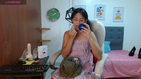 VITTORIA  online show from 01-11-25, 10:51