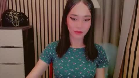 SANDRA GOING YOU online show from 04-27-26, 10:46