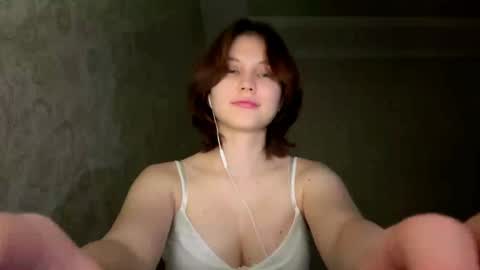 Snapshot of vivatrude chatting on 04-29-26, 03:38 Sonya online show from 04-29-26, 03:38