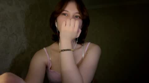 Snapshot of vivatrude chatting on 05-07-26, 03:28 Sonya online show from 05-07-26, 03:28