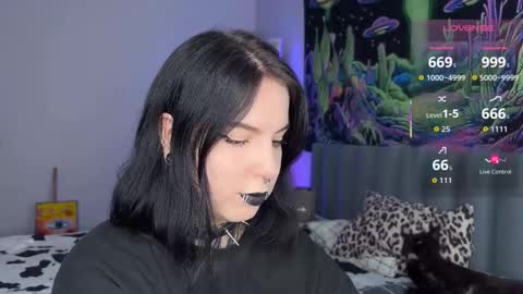 Vivi   online show from 11-06-25, 07:09