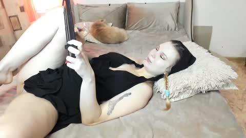 vivian_alison online show from 01-31-25, 08:12