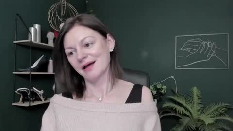 Vivian online show from 02-06-26, 07:02