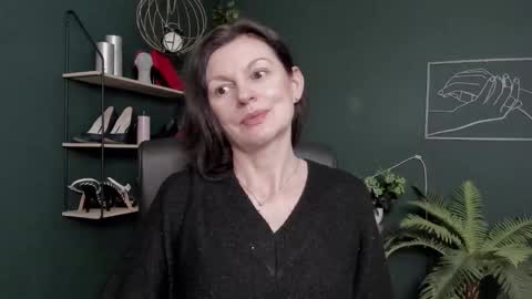 Vivian online show from 03-04-26, 06:52