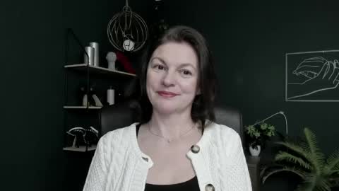 Vivian online show from 04-30-26, 06:42