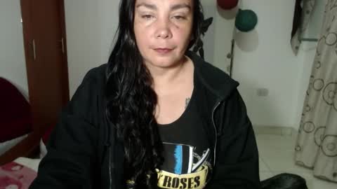 vivian_milf_paint online show from 09-18-25, 03:30