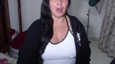 vivian_milf_paint online show from 02-26-26, 02:10