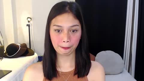 Vivian online show from 12-16-24, 08:05