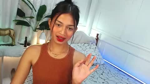 Vivian online show from 03-09-25, 01:14