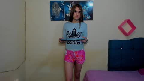 instagram Viviana73215 online show from 10-21-25, 12:06