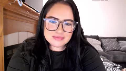 Vivi online show from 03-04-25, 05:21