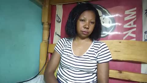 viviane0812 online show from 02-27-25, 11:52