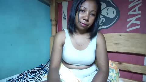 viviane0812 online show from 03-08-25, 12:20