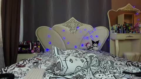 Vivian online show from 01-17-25, 09:17