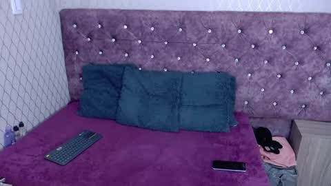 VivianRose online show from 09-30-25, 03:22