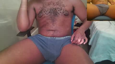 Snapshot of vividerblock45 chatting on 02-15-25, 10:10 youngbbc538 online show from 02-15-25, 10:10