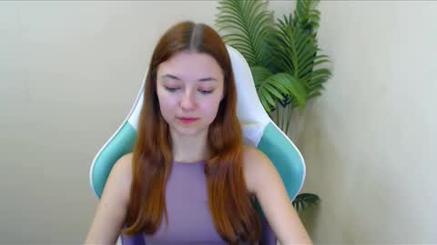 Vivien online show from 12-17-24, 12:56