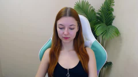 Vivien online show from 02-11-25, 12:48