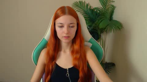 Snapshot of vivien_leight chatting on 01-14-26, 07:52 Vivien online show from 01-14-26, 07:52