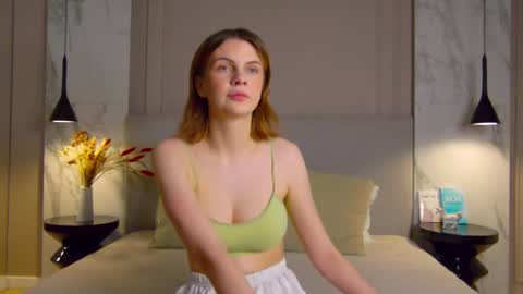 Snapshot of vivien_ronal chatting on 03-06-26, 07:21 Sophia online show from 03-06-26, 07:21