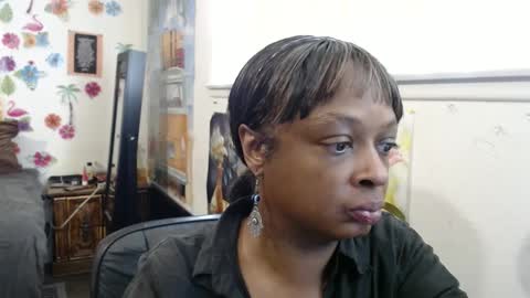 Snapshot of vixenfyre chatting on 01-02-25, 11:06 Vixen Fyre online show from 01-02-25, 11:06