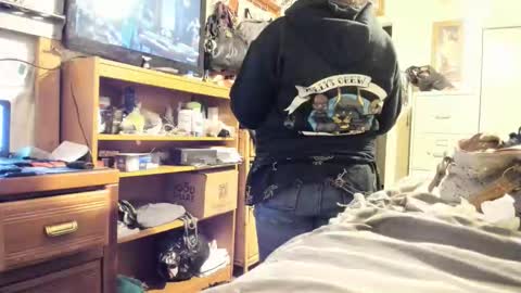 Snapshot of vixenfyre chatting on 05-01-26, 03:33 Vixen Fyre online show from 05-01-26, 03:33