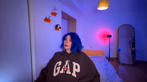 Snapshot of vixenp chatting on 01-24-25, 06:56 Polly Online mostly at 9pm-2am UK Time online show from 01-24-25, 06:56