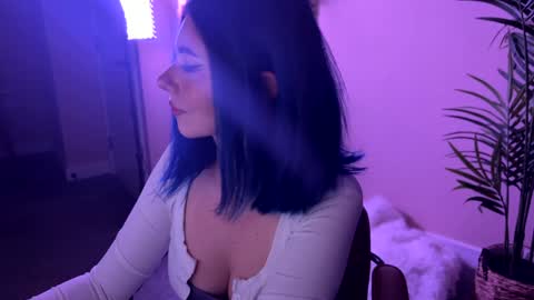 Snapshot of vixenp chatting on 02-01-26, 06:17 Polly Online mostly at 9pm-2am UK Time online show from 02-01-26, 06:17