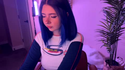 Snapshot of vixenp chatting on 02-05-26, 06:56 Polly Online mostly at 9pm-2am UK Time online show from 02-05-26, 06:56