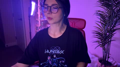 Snapshot of vixenp chatting on 02-27-26, 06:52 Polly Online mostly at 9pm-2am UK Time online show from 02-27-26, 06:52