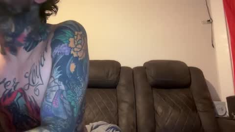 Snapshot of vj48826 chatting on 11-24-25, 02:11 VJ online show from 11-24-25, 02:11