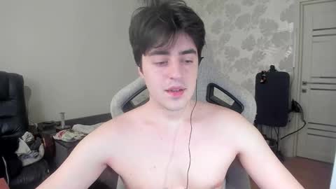 Martin online show from 03-12-26, 01:17