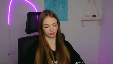 Vlada online show from 04-21-26, 11:27